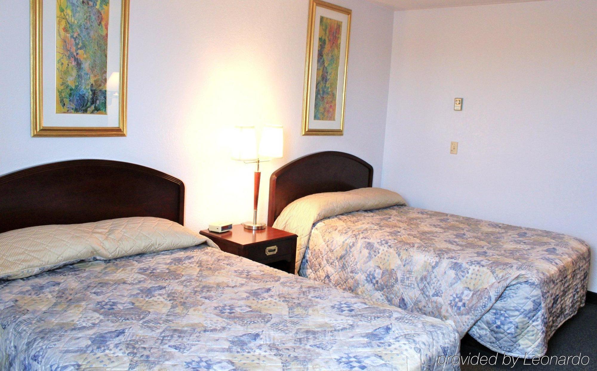 Emerald Hotel & Suites Calgary Airport Ruang foto